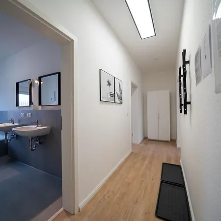 Dq03 - Geraeumige Monteurwohnung Appartement