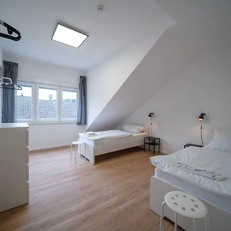 Dq03 - Geraeumige Monteurwohnung Appartement *